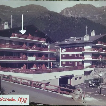 アパート Belcombes *